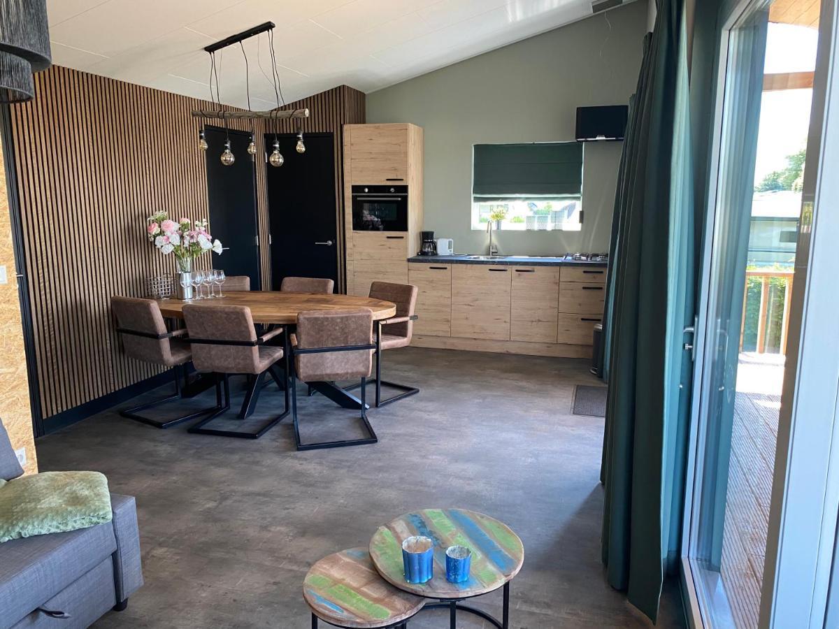 Camping Kleine Belterwijde, Wiede Lodge Met Uitzicht Over Het Water Zewnętrze zdjęcie
