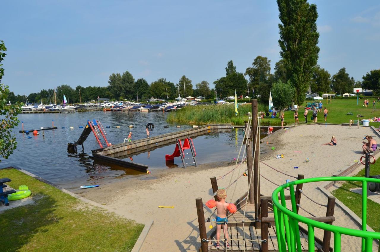 Camping Kleine Belterwijde, Wiede Lodge Met Uitzicht Over Het Water Zewnętrze zdjęcie