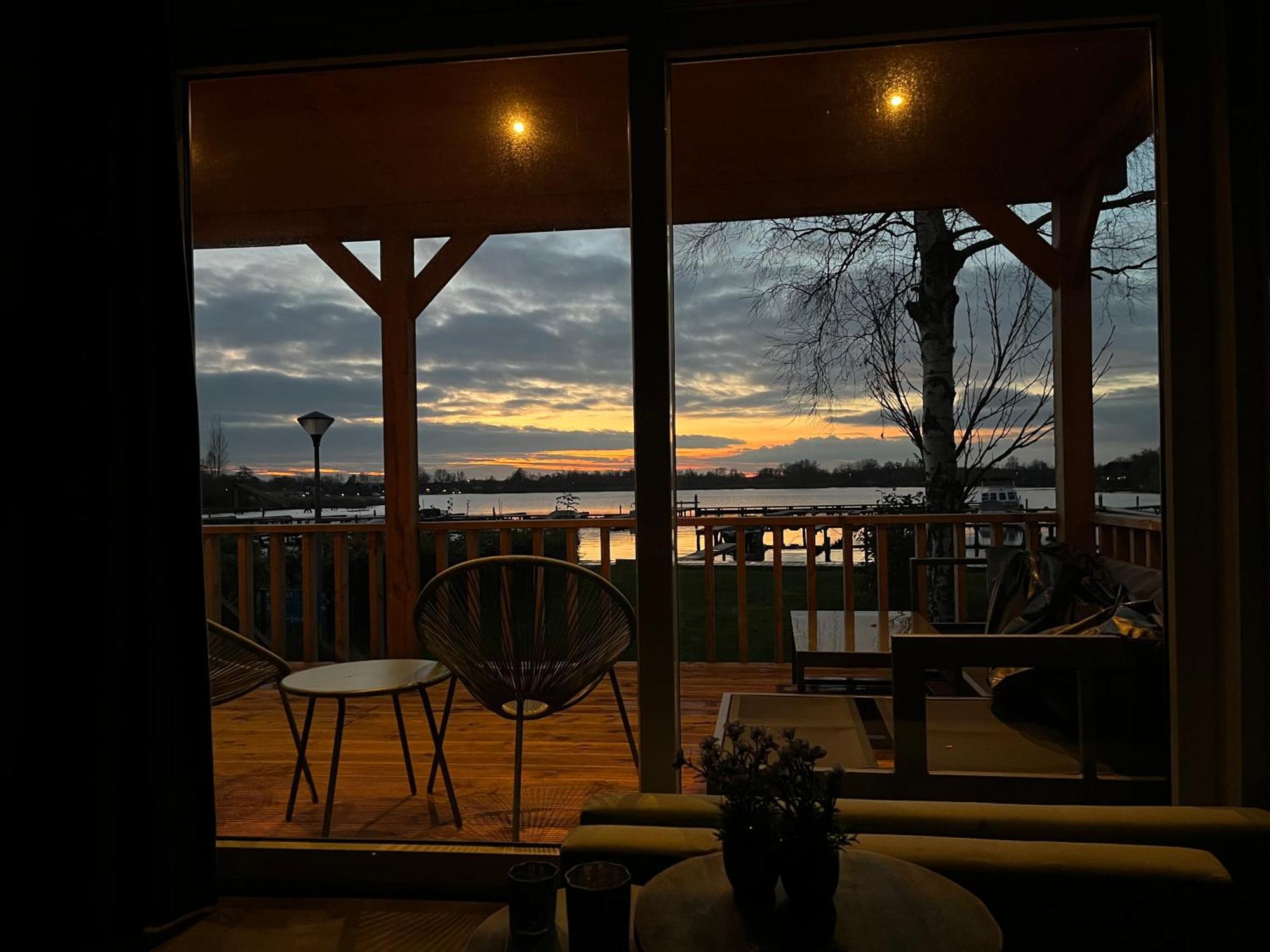 Camping Kleine Belterwijde, Wiede Lodge Met Uitzicht Over Het Water Zewnętrze zdjęcie