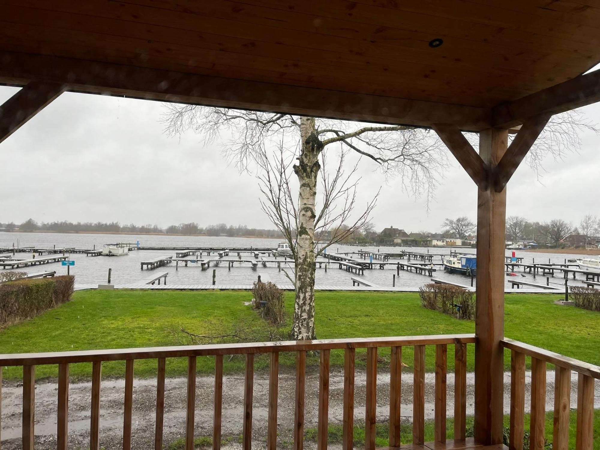 Camping Kleine Belterwijde, Wiede Lodge Met Uitzicht Over Het Water Zewnętrze zdjęcie
